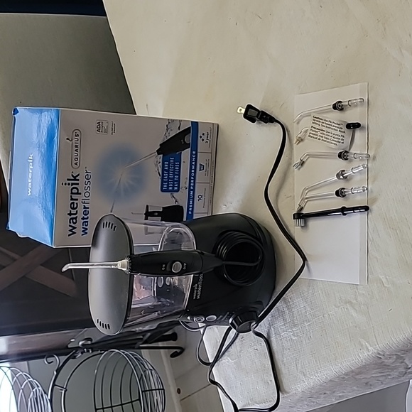 waterpik Other Waterpik Waterflosser Aquarius Model With 7 Tips